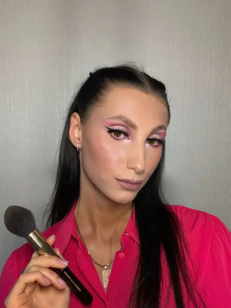 arriinnkaaa — Makeup artist, Rīga